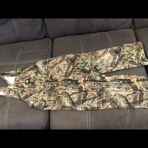 Boys John Deer Mossy Oak Overalls 😍